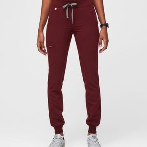 FIGS Scrubs Maroon Petite Joggers XXSP